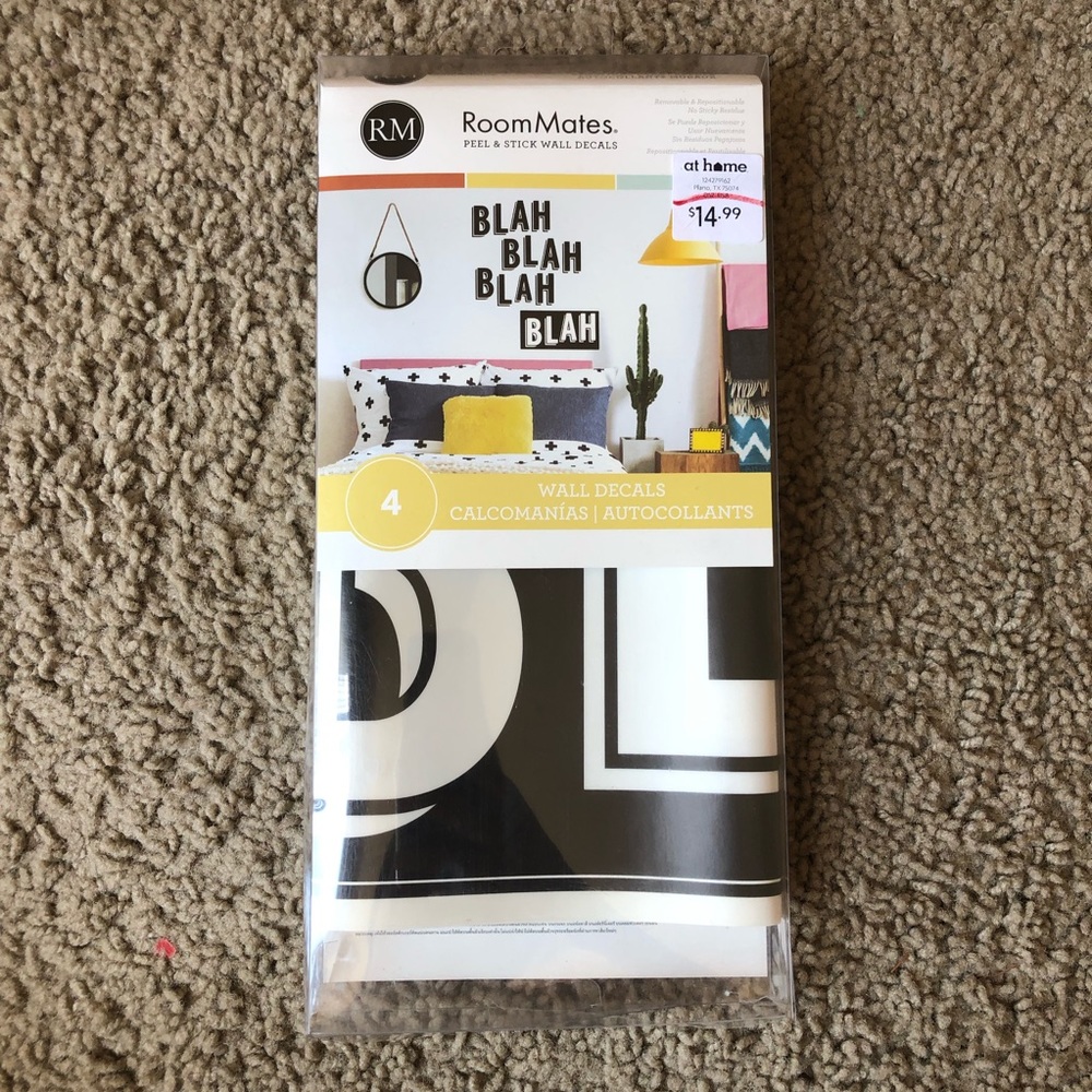RoomMates Blah Blah Blah Peel and Stick Wall Decals